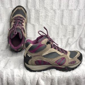 merrell castle rock purple